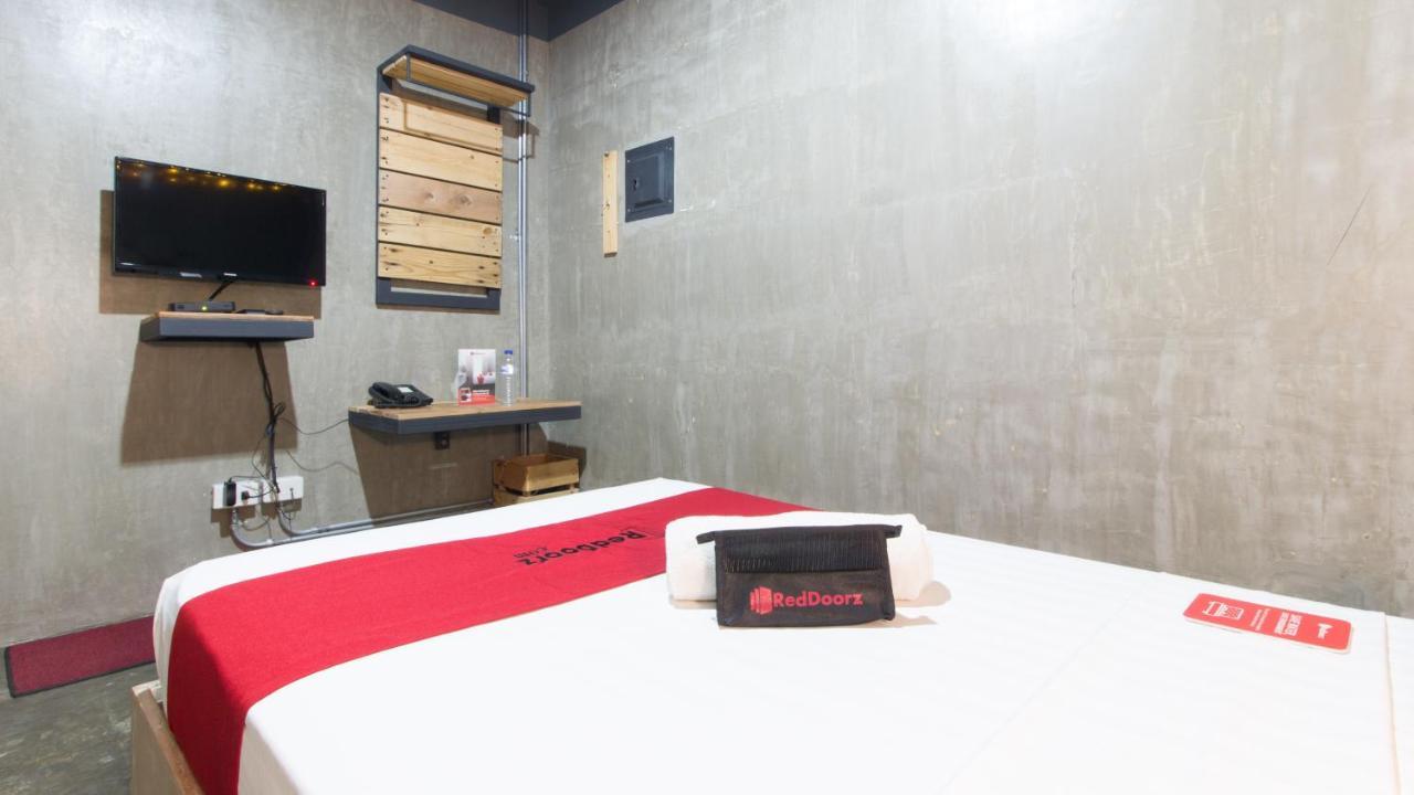 Reddoorz Plus @ Taft North Mandurriao Iloilo City Exteriér fotografie